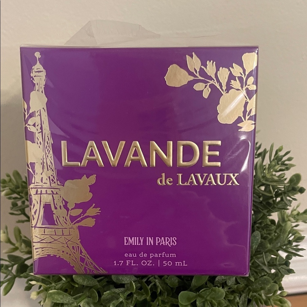 Lavande de Lavaux "Emily in Paris" Eau de Parfum Perfume New Sealed 1.7 fl oz